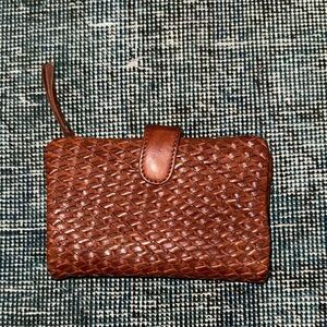 Vilenca Holland Brown Leather Woven Wallet Clutch